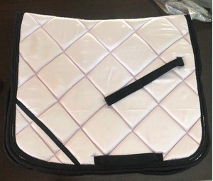 แผ่นอานม้าแบบตะวันตกที่มีการบุนวมเสริมโครงสร้างทนทานรองรับเหงื่อด้านล่างสำหรับขี่ระยะยาว - Product Image 6