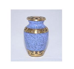 Urnas de cremación de latón conmemorativo para cenizas humanas Diseños personalizables Proveedor mayorista de estilo americano - Product Image 4