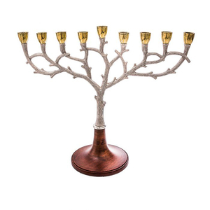 Base métallique et bois, branches de Menorahs - Product Image 1