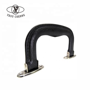 Poignée en plastique noir de vente chaude pour pièces et accessoires de sac compatibles H107 de remplacement de boîte - Product Image 2