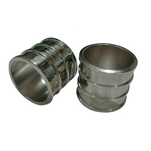 Joli anneau de serviette en acrylique papillon doré pour fête de mariage, anneau de serviette en fer en métal nickelé à la main - Product Image 1