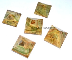 Quartz petite pyramide pierre précieuse Reiki pierre de guérison artisanat pour la décoration de la maison Feng Shui et l'amour - Product Image 2