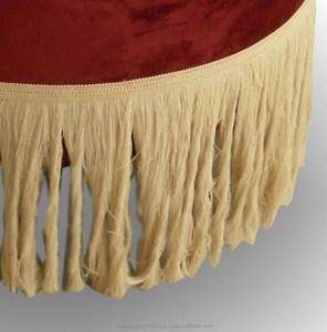 Meubles d'Indonésie - Nouveau pouf rond rouge avec des motifs de glands - Product Image 4