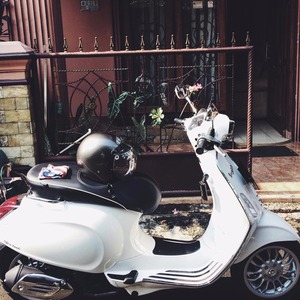 Offre Spéciale nouveau style scooter fabriqué au Vietnam (couleur: jaune, blanc, bleu, rouge) - Product Image 4
