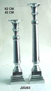 ชุดเชิงเทียนเสาอะลูมิเนียมหล่อขึ้นรูปดีไซน์เฉพาะตัว 4 ชิ้น พร้อมการขัดเงาแบบกระจก สำหรับตกแต่งบ้าน - Product Image 5