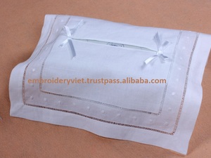 Couverture de boîte de mouchoirs faite à la main - Product Image 3