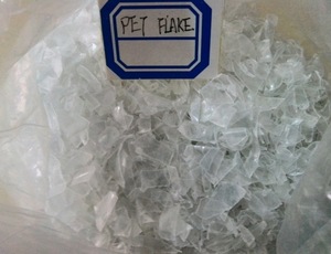 100% <b>Clear</b> Washed Pet Bottle Scrap White Pet Flakes Recycled Pet <b>Resin</b> for Profiles Application - Product Image 2