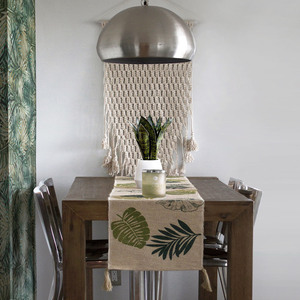 Serviettes en soie brodées personnalisées de luxe, serviettes en lin carrées faites à la main pour les mariages, les repas, les avions, les restaurants, les hôtels - Product Image 4