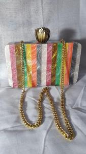 Bolso de Mano de Resina Personalizable de Diseño Exclusivo para Damas, Ideal para Fiestas y Eventos - Product Image 6