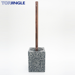 Ensemble de brosse de toilette cylindrique en frêne de Mandchourie avec support - Product Image 6
