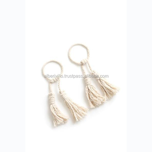 Anneaux de serviette en macramé noués à la main en pur coton durable décoration de table rond de serviette avec différents modèles d'Inde - Product Image 1
