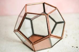 Terrarium en verre antique moderne Ins Vase de table pour la décoration de la maison et de l'hôtel Design élégant en verre cristal - Product Image 2