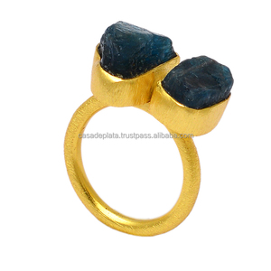 Raw Appetite Gemstone Plata de Ley 925 con anillo chapado en oro Anillo clásico de dos piedras Ajuste de bisel Anillo de moda para mujer. - Product Image 1