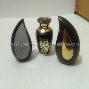 Mini urne de crémation souvenir "par Brassworld fournitures de funérailles indiennes - Product Image 1