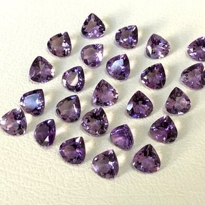 5mm naturel violet améthyste à facettes coeur coupe lâche pierre précieuse en gros à l'usine meilleur prix acheter maintenant auprès du fabricant en ligne - Product Image 1