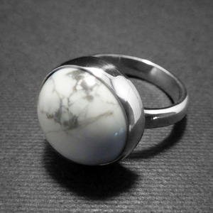 Anillo de howlita ovalado redondo pera cuadrado fantasía rectángulo piedra preciosa natural cabujón de piedra 925 plata esterlina - Product Image 2