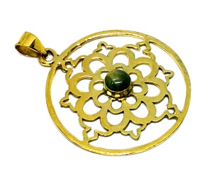 Pendentif à breloque en Labradorite naturelle de forme ronde Shri Yantra en pierre précieuse de couleur or - Product Image 2