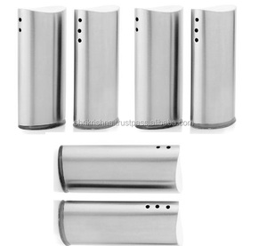 Vente chaude Métal Salière et Poivrière Ensemble En Acier Inoxydable Assaisonnement Bouteille Trous Réglables Pot À Épices pour Épices Sel Poivre - Product Image 1