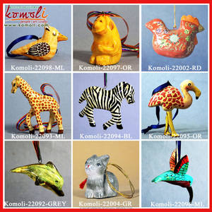 Adornos de bolas de decoración de Navidad pintados a mano con diseño de purpurina - Product Image 3