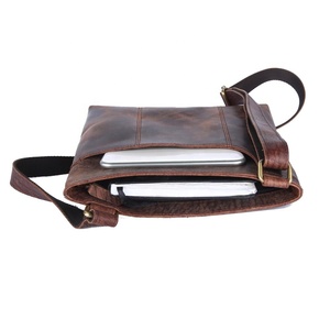 Indian Supplier <b>Small</b> <b>Leather</b> Crossbody <b>Bag</b> Mini Messenger <b>Bag</b> for Phone Wallet and Essentials Storage for Sale - Product Image 3