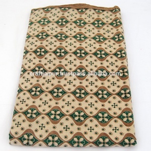 Tela de Voile 100% Algodón con Estampado Floral Bagru para la Confección de Lencería, Vestidos y Ropa para Mujer y Niña - Ecológica, Hecha a Mano en India - Product Image 3