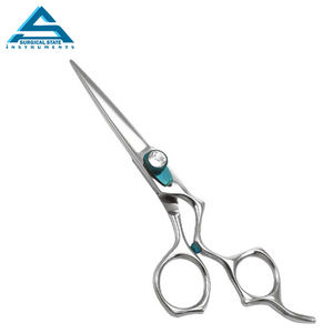 Tijeras de peluquero ajustables de acero inoxidable J2, hoja afilada curvada con visillos de punta de precio económico para maquillaje - Product Image 1