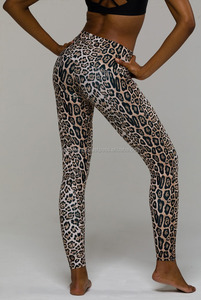 Leggings personnalisés imprimés léopard Legging Lion animal pour femmes - Product Image 2