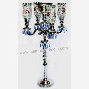 Venta al por mayor de candelabros de cristal de 5 brazos para la decoración de mesa Centros de mesa de boda Centros de Mesa de la mejor calidad - Product Image 1