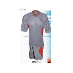 ENVÍO GRATUITO, LOGOTIPO PERSONALIZADO Y DISEÑA TU PROPIO TRAJE DE FÚTBOL PROFESIONAL DE ALTA CALIDAD, 100% POLIÉSTER ELÁSTICO - Product Image 1