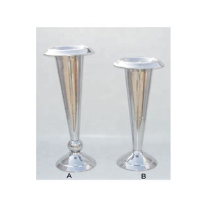 Best-Selling Modern Metal Flower <b>Vase</b> Iron Material <b>for</b> Living Room Decoration and Commercial Use in Hotels and Restaurants - Product Image 6