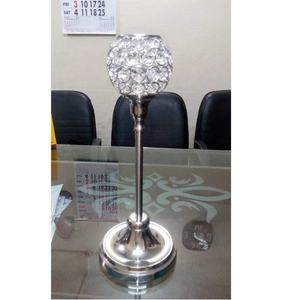 2015 nouveau chandelier de mariage en cristal argenté fait à la main pilier en métal/chauffe-plat support Ins Style pièce de Table centrale en vente - Product Image 1