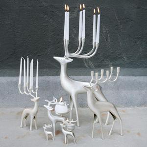 Candelabro de Aluminio Plateado Pulido con Forma de Reno para Decoración Navideña del Hogar o Jardín - Product Image 3