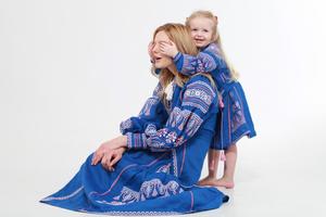 Acheter Robe tunique bleue 100% coton brodée à la main Nouvelle robe à la mode Robes ukrainiennes personnalisées brodées à la main - Product Image 6