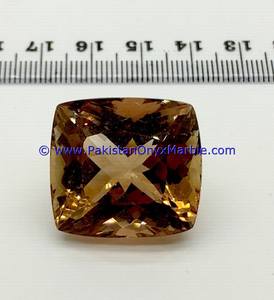 Pierre précieuse en vrac de type topaze taillée, provenant de la mine de Shigar Valley, Skardu, Pakistan - Product Image 4