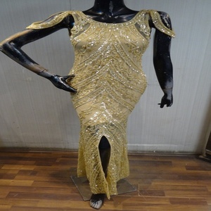 Nueva llegada pesado brillante hecho a mano coser grandes diamantes de imitación con parche con tul para vestido de noche Decoración - Product Image 3
