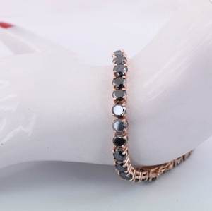 กำไลเทนนิสเพชรสีดำสุดหรูในตัวเรือนทองคำ กำไลเทนนิสเพชรเงินสเตอร์ลิง กำไลแฟชั่น - Product Image 4