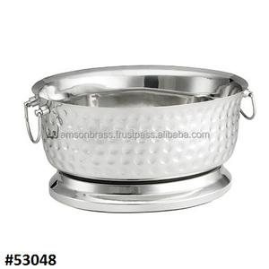 ถังน้ำแข็งทรงรีสีเงินตอกลายสำหรับแช่แชมเปญหรือไวน์ บรรจุได้ 6 ขวด - Product Image 3