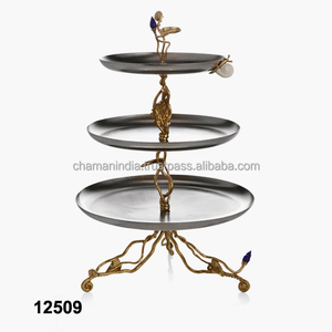 Corbeille à fruits en métal plaqué argent à trois pneus - Product Image 1