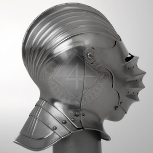 Casque de chevalier médiéval avec fermeture, calibre 16 TC133, en stock - Product Image 4