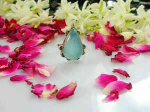 Bague de déclaration faite à la main calcédoine bleue poire pierre précieuse lunette réglage pour mariage fiançailles anniversaire cadeau - Product Image 2