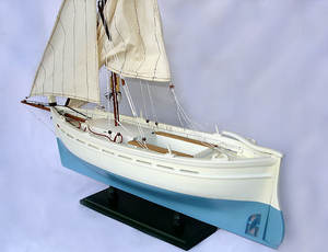 VICTOIRES <b>Wooden</b> Nautical Model Boat European Style Handcrafted & Painted Business <b>Gift</b> - Product Image 3