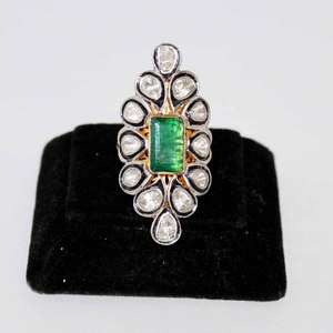 Bague plaquée or Bague en argent sterling 925 avec émeraude et diamant Polki Bijoux pour femmes - Product Image 2