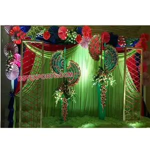 Punjabi Sangeet-Decoración de escenario Pakhi Punjabi Sangeet Phulkari, Sábana de cama de boda