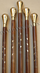 Bâtons de marche en bois incrustés en laiton avec poignée de bouton en laiton, cannes de marche en bois avec poignée de bouton en laiton de conception - Product Image 3