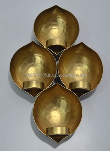 Portavelas de Hierro Negro Moderno Hecho a Mano con Revestimiento de Lámina Dorada de 23/25/26 cm, Elegante Decoración para el Hogar, Pascua IHA IHACA165 - Product Image 5