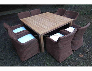 Table à manger carrée en bois de teck de style moderne ensemble de chaises rotin en osier PE synthétique meubles de jardin d'extérieur application extérieure - Product Image 2