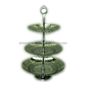 Support de gâteau en métal de produit standard supérieur de conception classique le plus vendu pour le mariage et la maison Article décoratif Dessert de cupcake à 3 niveaux - Product Image 3