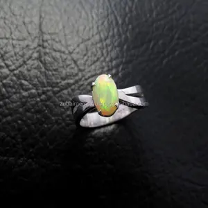 Natürlicher Äthiopischer Opal-Edelstein 925 Sterling-Silber für Damenringe