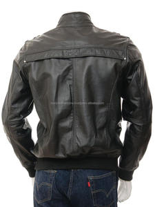 Veste de Moto Rétro en Cuir pour Hommes, Bomber d'Hiver avec Fourrure de Mouton, Col à Capuche Grande Taille, Décoration de Poche en Polyester - Product Image 2