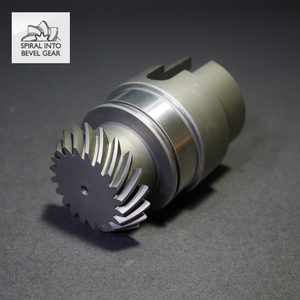 Pignon de couronne à pignon conique hélicoïdal en acier personnalisé certifié ISO9001 JIS Standard moulage sous pression de précision du fabricant de Taiwan - Product Image 3